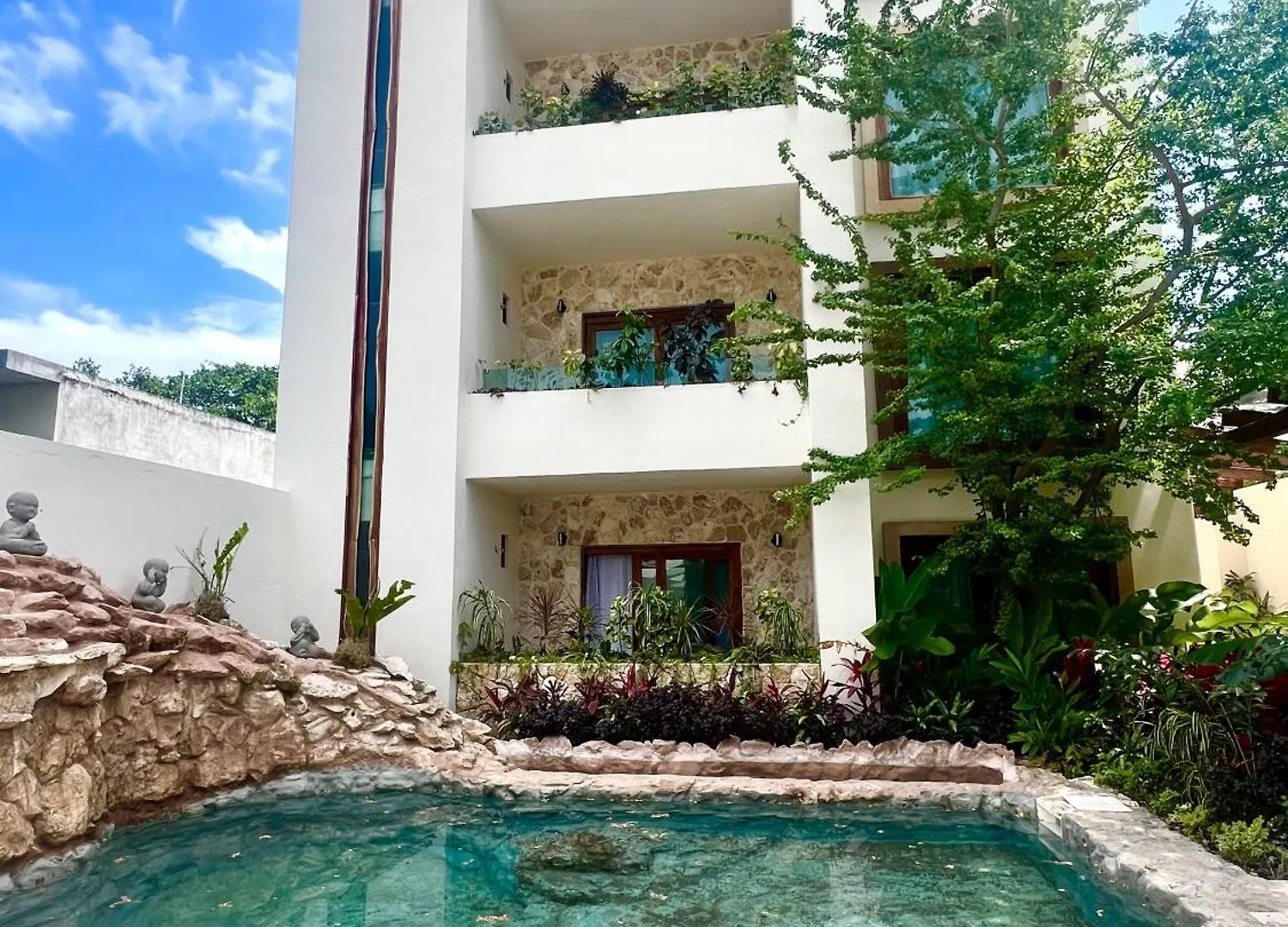 Ha'As Naj Suites Bananas Playa del Carmen