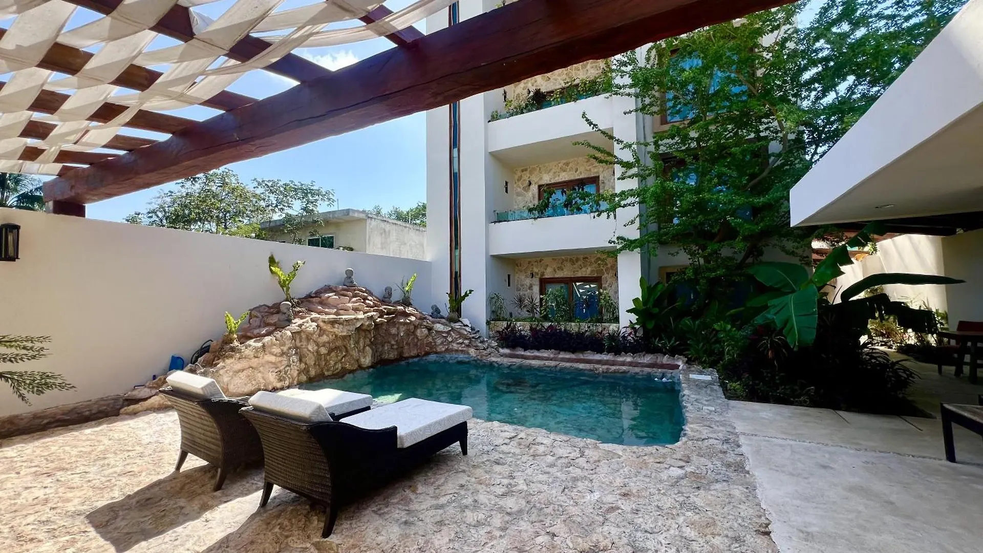 Aparthotel Ha'As Naj Suites Bananas Playa del Carmen