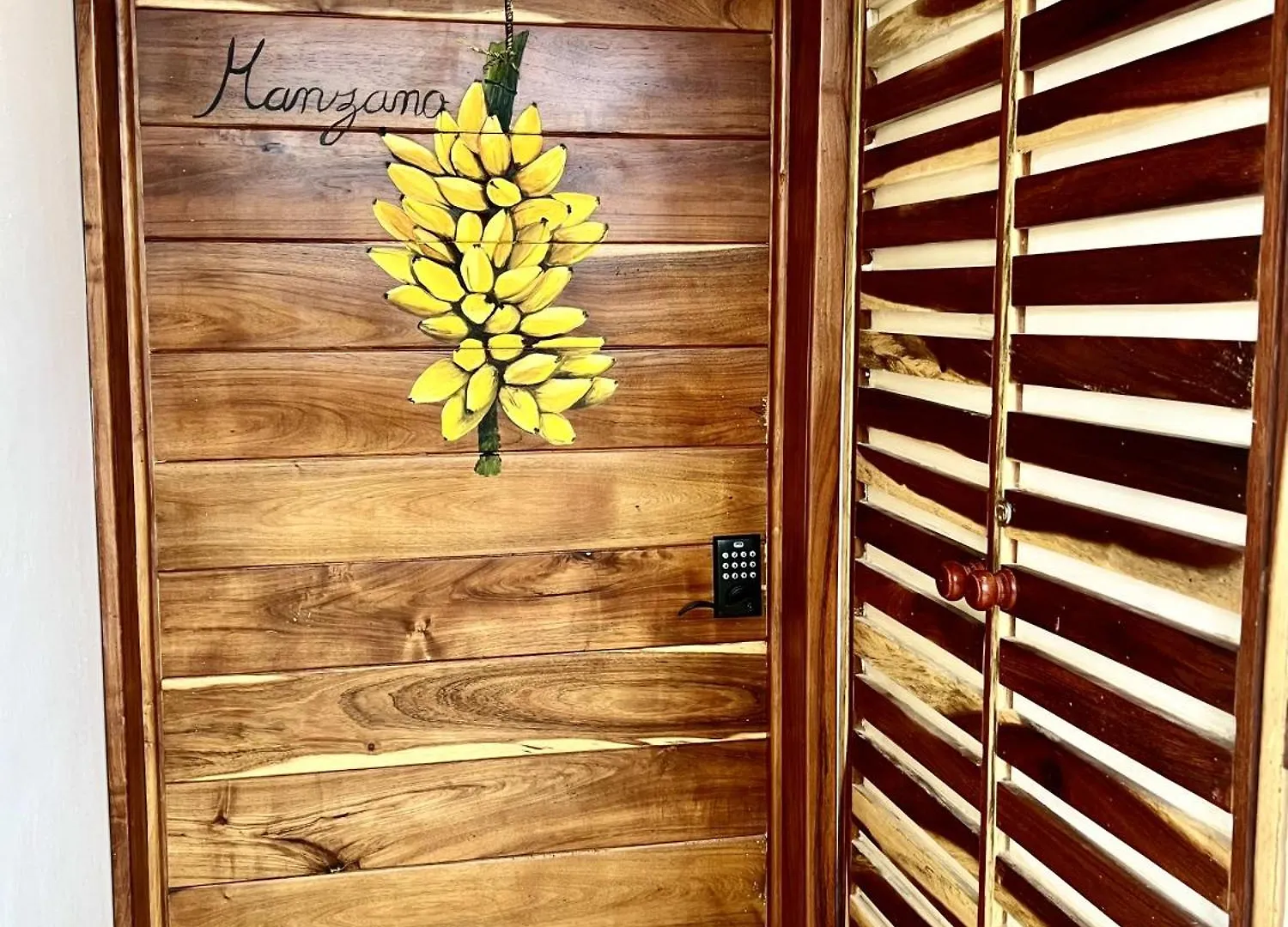 Aparthotel Ha'As Naj Suites Bananas Playa del Carmen Mexico